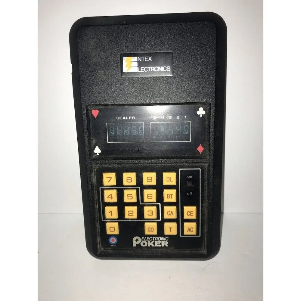 1979 Electronic Poker Game Entex industries 5 card draw Hand Held